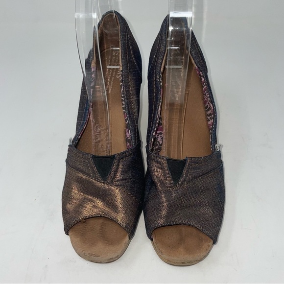 Toms Calypso Peep Toe Wedge Heels – Metallic Copper/Bronze, Size 7.5 - Picture 2 of 6